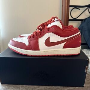 Nike Air Jordan Men's Red and White Sneakers